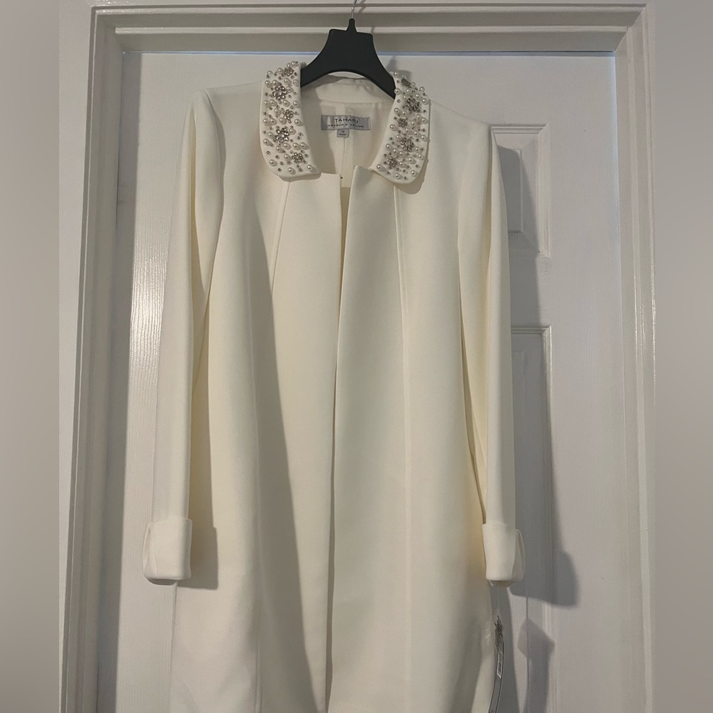NWT beautiful jacket